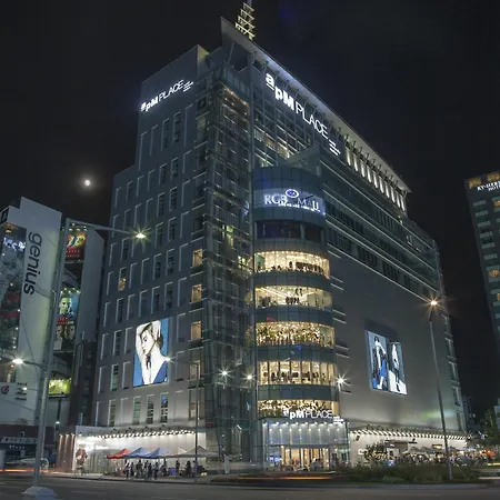 Apm Residence Hotel